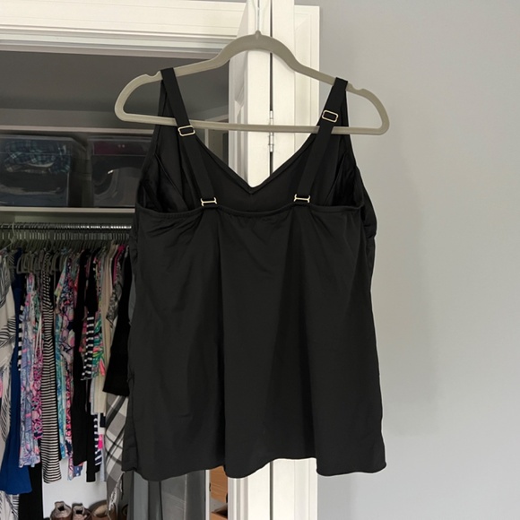 Lands End tankini top - size L DDD-cup - Picture 2 of 4